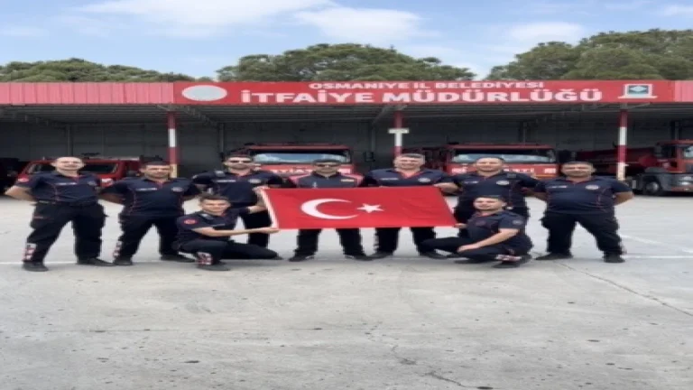 Osmaniyede itfaiyecilerden A Milli Takıma klipli destek